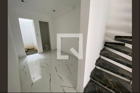 Sala de casa de condomínio para alugar com 3 quartos, 94m² em Vila Moreira, Guarulhos