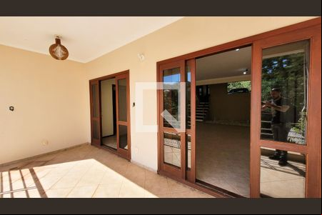 Varanda da Sala de casa de condomínio para alugar com 7 quartos, 350m² em Jardim Chapadão, Campinas