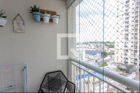 Varanda da sala  de apartamento à venda com 3 quartos, 63m² em Piraporinha, Diadema