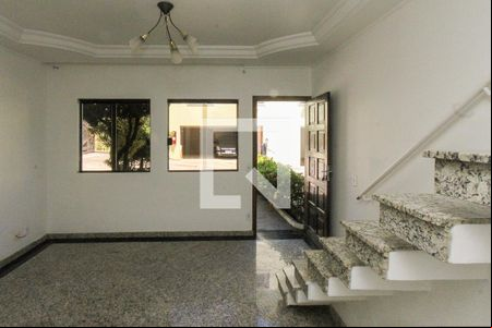 Sala de casa de condomínio à venda com 2 quartos, 85m² em Chácara Mafalda, São Paulo