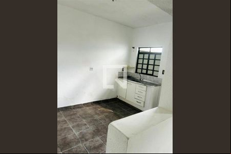 Casa à venda com 3 quartos, 215m² em Vila Joaquim Inacio, Campinas