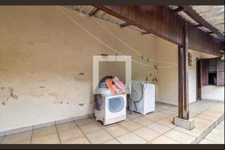 Casa à venda com 4 quartos, 272m² em Indianópolis, São Paulo