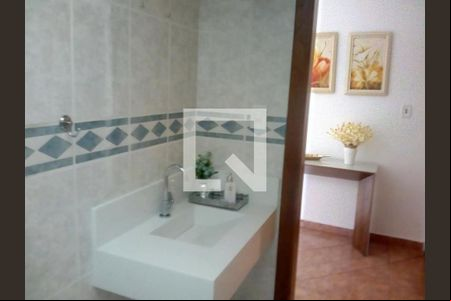 Casa para alugar com 3 quartos, 336m² em Vila Rosalia, Guarulhos