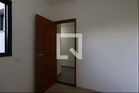 Quarto de apartamento para alugar com 2 quartos, 58m² em Vila Eldizia, Santo André