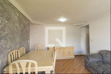 Sala de apartamento para alugar com 3 quartos, 70m² em Capão Raso, Curitiba