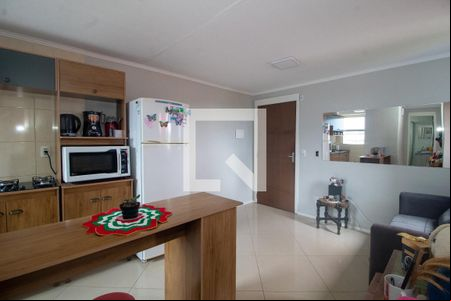 Sala/Cozinha de apartamento para alugar com 2 quartos, 39m² em Campo Novo, Porto Alegre