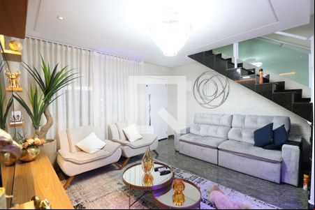 Sala de casa à venda com 3 quartos, 220m² em Luz, São Paulo
