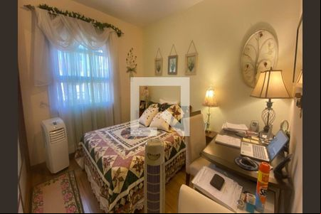 Casa de Condomínio à venda com 3 quartos, 140m² em Jardim Marajoara, São Paulo