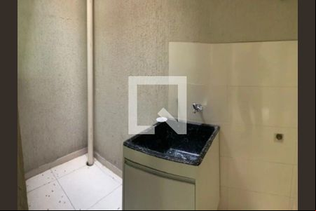 Casa de Condomínio à venda com 2 quartos, 120m² em Chácara Seis de Outubro, São Paulo