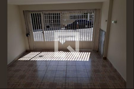 Casa à venda com 3 quartos, 222m² em Vila Guilhermina, São Paulo