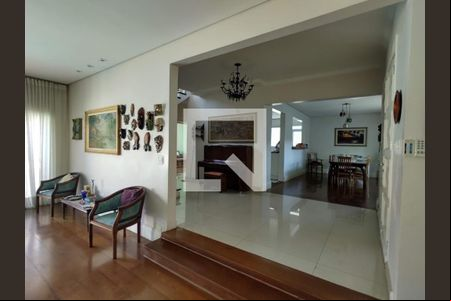 Casa à venda com 4 quartos, 330m² em Brooklin, São Paulo