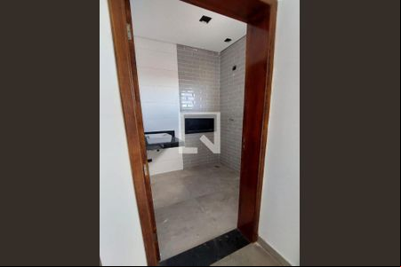 Casa à venda com 2 quartos, 117m² em Vila Clarice, Santo André