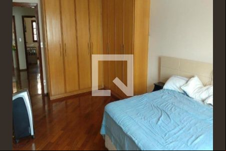 Casa à venda com 5 quartos, 400m² em Vila Prudente, São Paulo