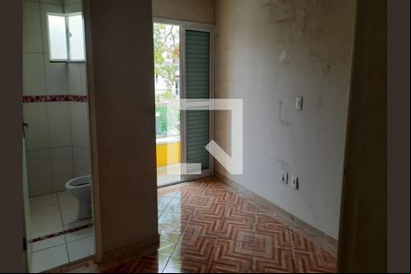 Casa à venda com 3 quartos, 250m² em Vila Pires, Santo André