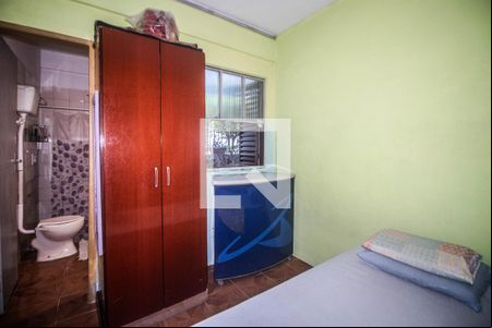 Suíte de casa para alugar com 4 quartos, 122m² em Partenon, Porto Alegre