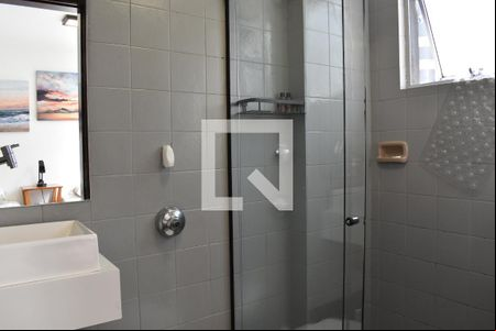 Banheiro da Suíte de apartamento para alugar com 1 quarto, 21m² em Centro, Curitiba