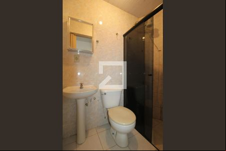 Banheiro de kitnet/studio para alugar com 1 quarto, 30m² em Jardim Santa Genebra Ii (barao Geraldo), Campinas
