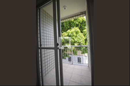 Varanda da Sala de apartamento para alugar com 2 quartos, 60m² em Colubandê, São Gonçalo