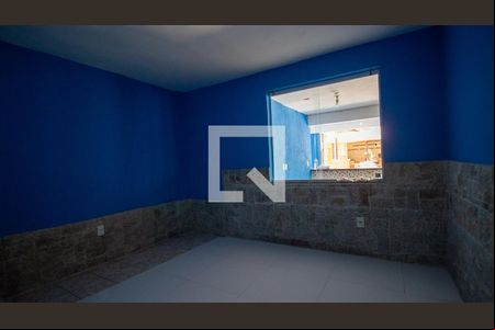 Quarto de casa de condomínio para alugar com 3 quartos, 260m² em Vargem Pequena, Rio de Janeiro