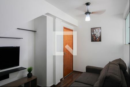Sala de apartamento para alugar com 2 quartos, 70m² em Serrano, Belo Horizonte