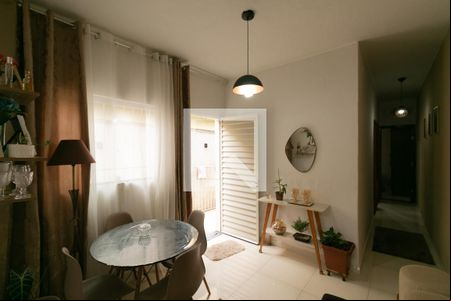 Sala de casa de condomínio à venda com 2 quartos, 70m² em Céu Azul, Belo Horizonte