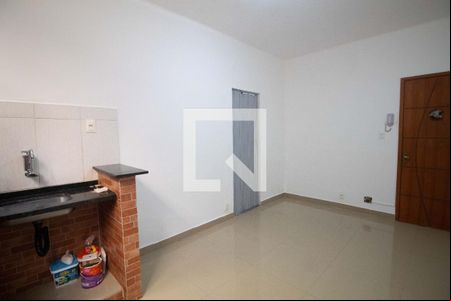 Sala/cozinha de kitnet/studio à venda com 1 quarto, 28m² em Botafogo, Rio de Janeiro