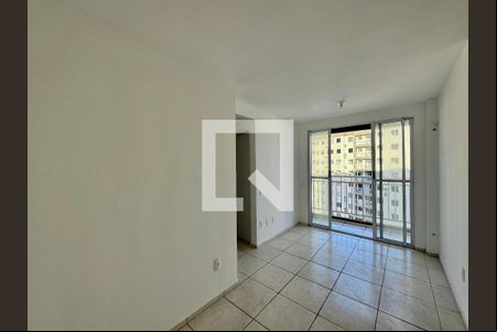 Sala de apartamento para alugar com 3 quartos, 57m² em Vargem Grande, Rio de Janeiro