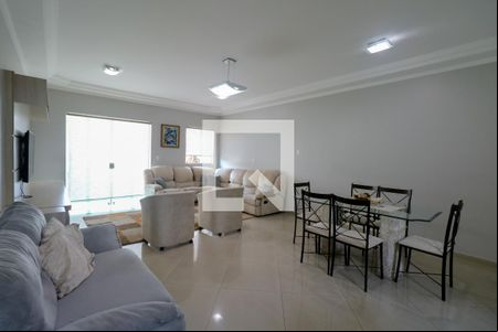 Sala de casa à venda com 3 quartos, 282m² em Osvaldo Cruz, São Caetano do Sul