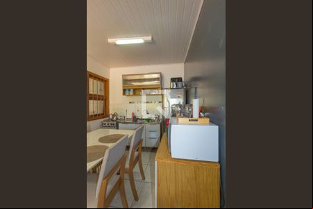 Sala/Cozinha de casa à venda com 1 quarto, 295m² em São José, Canoas