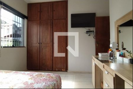 Casa à venda com 4 quartos, 236m² em Santa Ines, Belo Horizonte