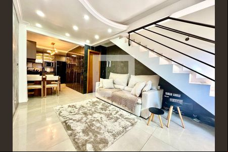 Sala de casa à venda com 2 quartos, 80m² em Santa Mônica, Belo Horizonte