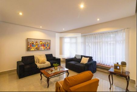 Sala de Estar de casa de condomínio à venda com 4 quartos, 365m² em Jardim Nova Europa, Campinas