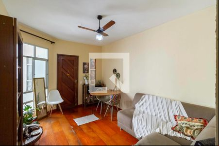 Sala  de apartamento à venda com 2 quartos, 45m² em Carlos Prates, Belo Horizonte