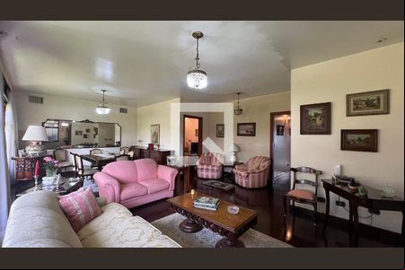 Sala de casa à venda com 4 quartos, 485m² em Alto de Pinheiros, São Paulo