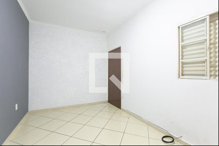 Quarto de casa para alugar com 1 quarto, 40m² em Parque Savoy City, São Paulo