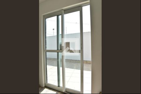Apartamento para alugar com 2 quartos, 99m² em Tingui, Curitiba