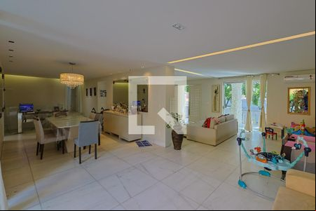 Sala de casa para alugar com 5 quartos, 740m² em Vila Paris, Belo Horizonte
