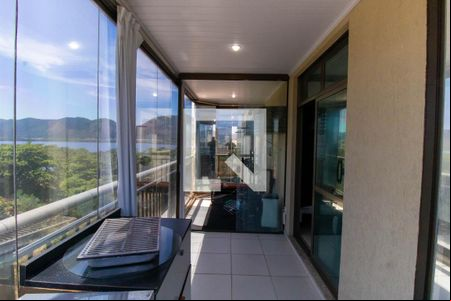 Varanda do Quarto  de apartamento à venda com 2 quartos, 119m² em Camboinhas, Niterói