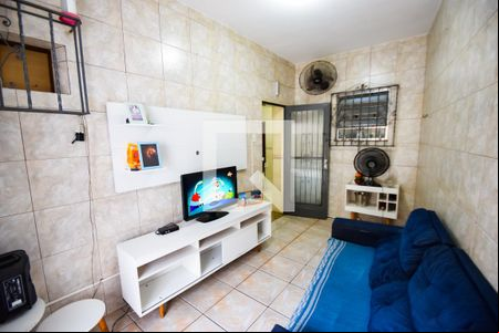 Sala de casa de condomínio para alugar com 3 quartos, 100m² em Del Castilho, Rio de Janeiro