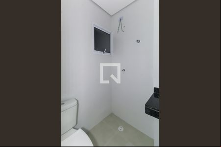 Banheiro de apartamento à venda com 1 quarto, 24m² em Vila Prudente, São Paulo