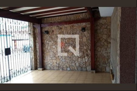 Casa à venda com 3 quartos, 106m² em Vila Carrão, São Paulo