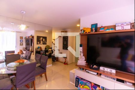 Sala de apartamento à venda com 3 quartos, 180m² em Itaipu, Niterói