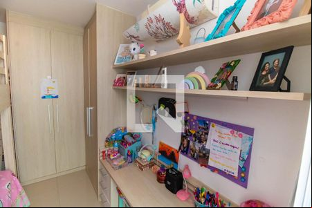 Quarto  de apartamento à venda com 3 quartos, 180m² em Itaipu, Niterói