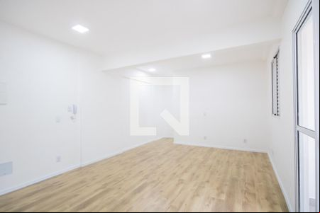Sala de apartamento à venda com 2 quartos, 47m² em Padroeira, Osasco