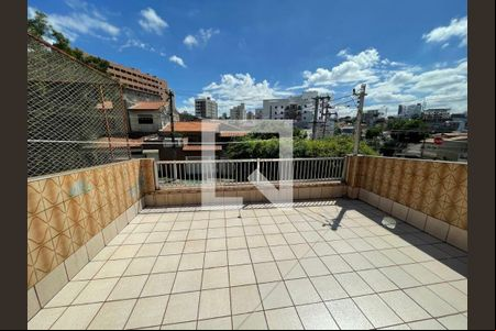 Casa à venda com 2 quartos, 88m² em Vila Matilde, São Paulo