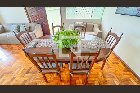 Sala de casa à venda com 4 quartos, 181m² em Renascença, Belo Horizonte