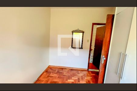 Quarto de casa à venda com 4 quartos, 181m² em Renascença, Belo Horizonte