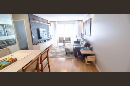 Sala de apartamento à venda com 2 quartos, 68m² em Parque Assuncao, Taboão da Serra