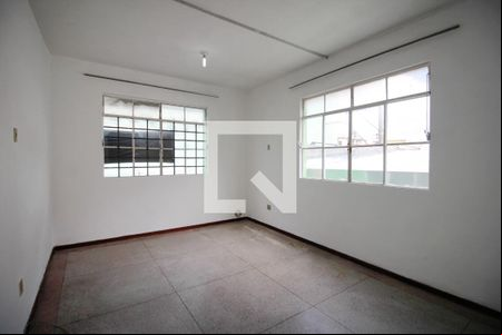 Quarto 1 de kitnet/studio para alugar com 1 quarto, 30m² em Floresta, Belo Horizonte