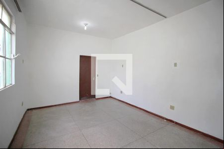 Quarto 1 de kitnet/studio para alugar com 1 quarto, 30m² em Floresta, Belo Horizonte